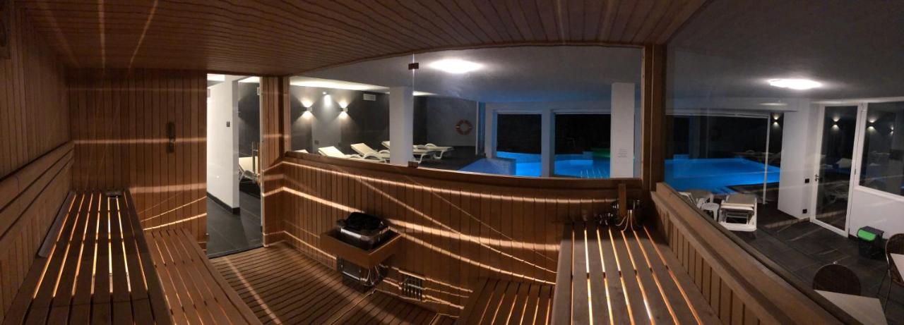 Hotel Garden Μαλτσεζίνε Εξωτερικό φωτογραφία