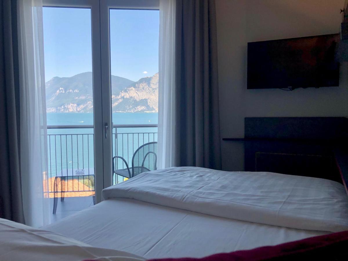 Hotel Garden Μαλτσεζίνε Εξωτερικό φωτογραφία