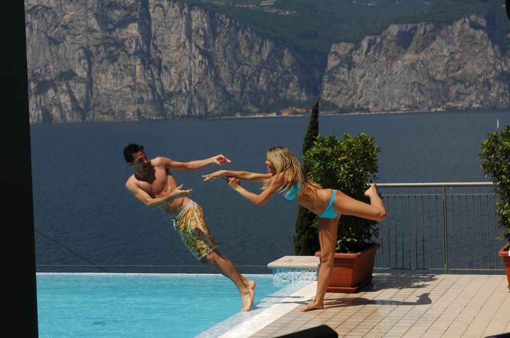 Hotel Garden Μαλτσεζίνε Εξωτερικό φωτογραφία